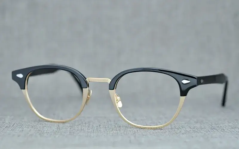 Eyeglass Frames 